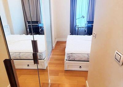 1 Bed 1 Bath 40 SQ.M Equinox Phahol Vipha