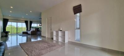 Beautiful 3Beds House Huay Yai for Rent