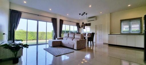 Beautiful 3Beds House Huay Yai for Rent