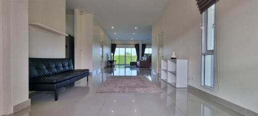Beautiful 3Beds House Huay Yai for Rent