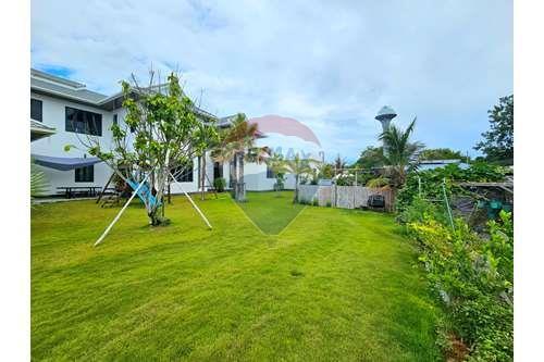 Elegant Quality Villa Near BlacMountain - 920601001-217