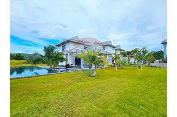 Elegant Quality Villa Near BlacMountain - 920601001-217