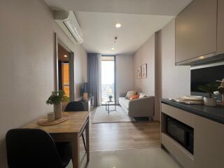 OKA HAUS Sukhumvit 36 1-Bedroom 1-Bathroom Fully-Furnished Condo for Rent