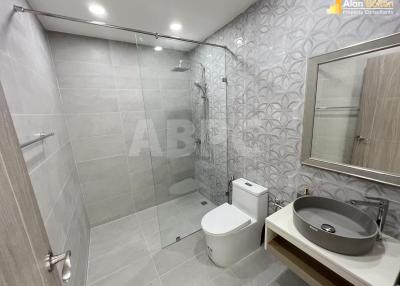 4 Bed 4 Bath in East Pattaya ABPC0950