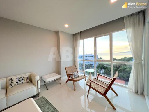 Ocean View 1 Bed 1 Bath Condo in Pratumnak