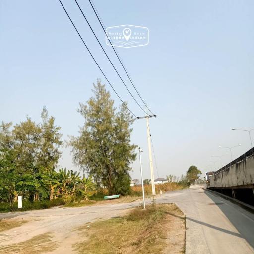  Land listed for ฿ 13,500,000.