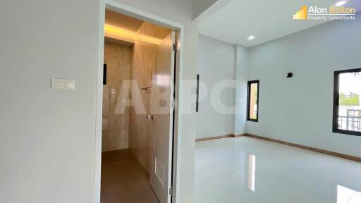 Very Affordable 3 Bed 2 Bath House in Banglamung ABPC0946