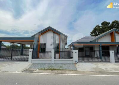 Very Affordable 3 Bed 2 Bath House in Banglamung ABPC0946