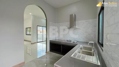 Very Affordable 3 Bed 2 Bath House in Banglamung ABPC0946