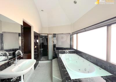 3 Bed 2 Bath in East Pattaya ABPC0935