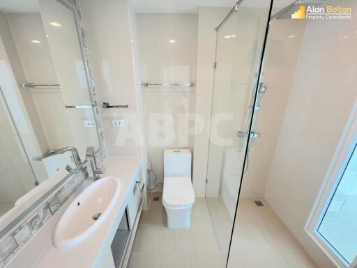 Studio Condo in South Pattaya