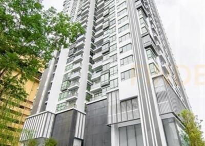 2 Bedrooms 2 Bathrooms Size 72sqm Rhythm Ekkamai for Rent 65,000 THB