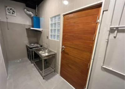 3 Bedrooms 3 Bathrooms Size 220sqm. Sukhumvit 101/1 for Rent 35,000 THB for Sale 6.7 MB