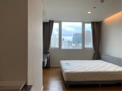 1 Bedroom 1 Bathroom Size 59sqm 15 Sukhumvit Residence for Rent 26,000THB for Sale 7,100,000 THB