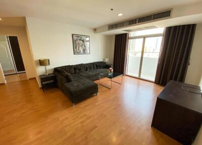 2 Bedrooms 2 Bathrooms Size 140sqm. Capital Tower for Rent 50,000 THB