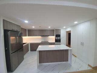 3 Bedrooms 3 Bathrooms Size 330sqm. Wattana Heights for Rent 130,000 THB