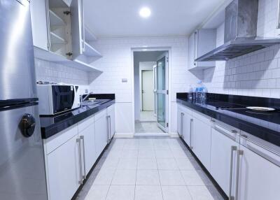 3 Bedrooms 3 Bathrooms Size 140sqm.Baan Siri Ruedee for Rent 68,000 THB