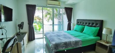 Studio for Rent in Sea Saran Condo