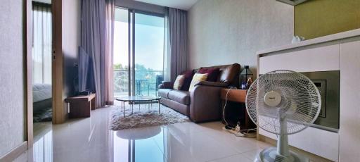 The Riviera Wongamat Condo for Rent