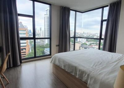 2 Bedrooms 2 Bathrooms Size 75sqm. Rhythm Ekkamai for Rent 55,000 THB