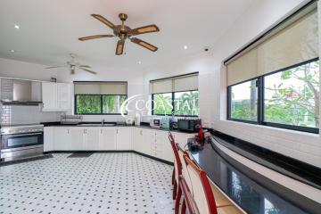 House For Sale And Rent East Pattaya