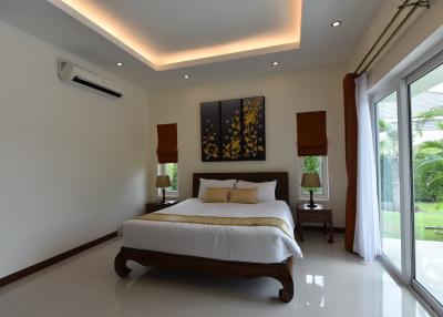 Luxury Pool Villa in Hua Hin near Palm Hills Golf Club