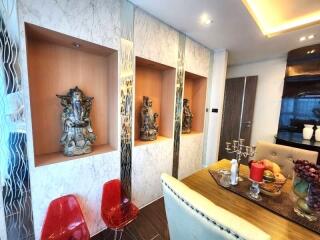 Luxurious two bedroom Condo in East Pattaya