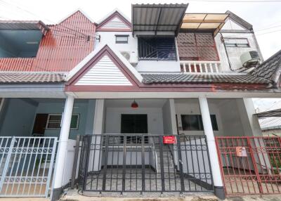 3 Bed Townhouse to Rent Suthep Road Area