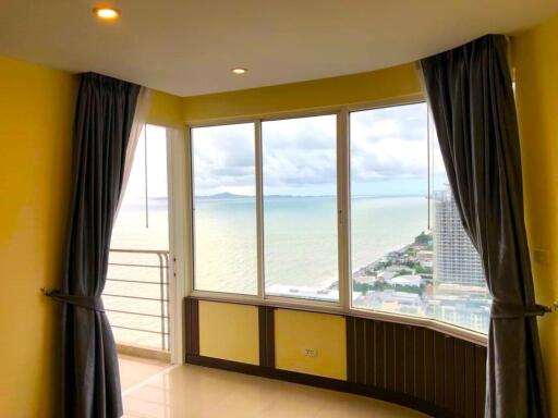 Two bedroom condo with breathtaking sea views