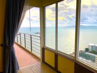 Two bedroom condo with breathtaking sea views