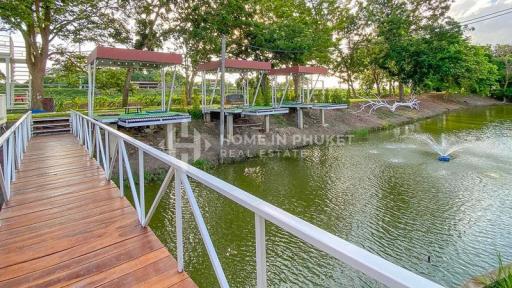 Riverside Cafe & Resort in Ayutthaya