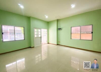 4 Story Townhouse for Sale in City Park Pattanakarn 38