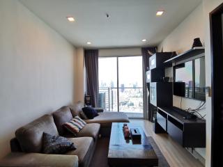 For RENT : Sky Walk Condominium / 2 Bedroom / 1 Bathrooms / 60 sqm / 35000 THB [R11209]