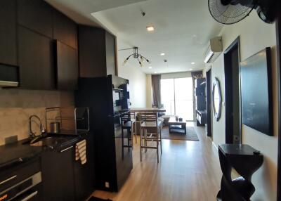 For RENT : Sky Walk Condominium / 2 Bedroom / 1 Bathrooms / 60 sqm / 35000 THB [R11209]