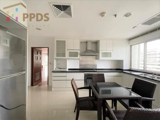 3 Bedrooms for rent at Sathorn