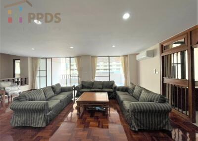 Big balcony 3 bedrooms for rent near BTS Asoke