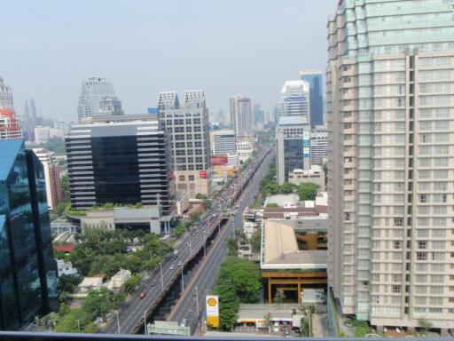 For RENT : Urbana Sathorn / 1 Bedroom / 1 Bathrooms / 65 sqm / 36000 THB [R12128]