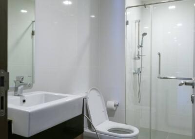 For RENT : Mirage Sukhumvit 27 / 2 Bedroom / 2 Bathrooms / 66 sqm / 42000 THB [R12165]