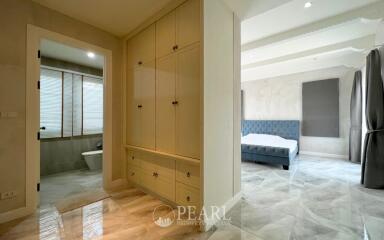 Nusa Chivani Pattaya - 3 Bed 4 Bath (Corner Plot)