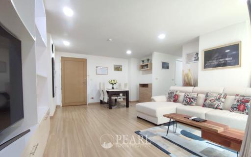 The Urban Condominium - 3 Bed 2 Bath (4th Floor)