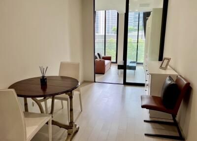 For RENT : Noble Ploenchit / 1 Bedroom / 1 Bathrooms / 52 sqm / 45000 THB [R12116]