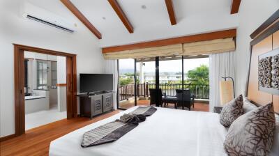 3 Bedrooms Town Home Pool and garden view in Bang Tao beach