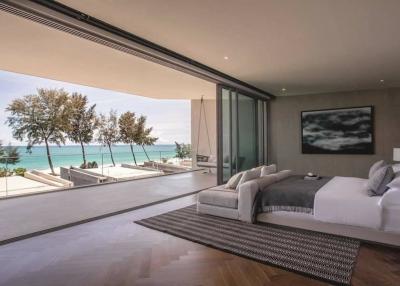 Monochromatic 3 Bedrooms Villa with the Private Beach