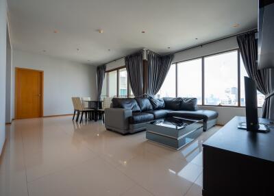 For RENT : The Emporio Place / 2 Bedroom / 2 Bathrooms / 105 sqm / 55000 THB [11048417]