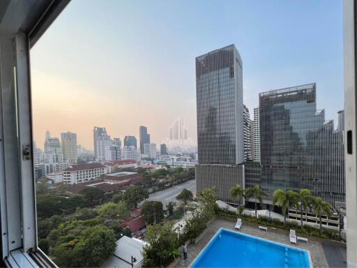 For Rent 2 Bed 1 Bath Condo Grand Asok Parkview close to BTS Asoke