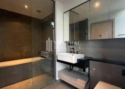 For RENT : The Lofts Asoke / 2 Bedroom / 2 Bathrooms / 88 sqm / 65000 THB [11042958]