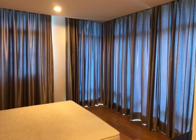 For RENT : Pearl Residences Sukhumvit 24 / 2 Bedroom / 2 Bathrooms / 90 sqm / 65000 THB [11044350]