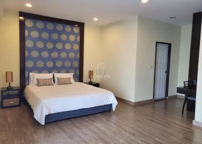 For Rent 2 Bedrooms Pharakanong