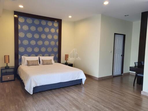 For Rent 2 Bedrooms Pharakanong