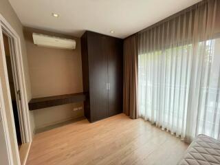 For sale: Arden Ladprao 71, townhome, 3.5 floors, very good location, width 5 meters, 3 bedrooms, 4